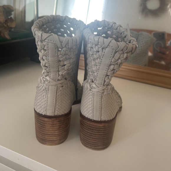 Free People “In the Loop” Boot - Picture 4 of 4